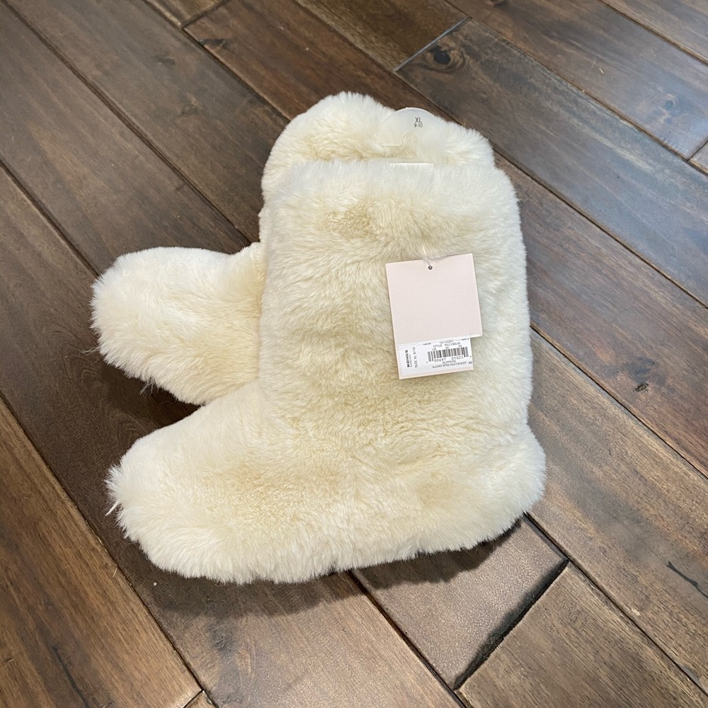 Slipper Boots